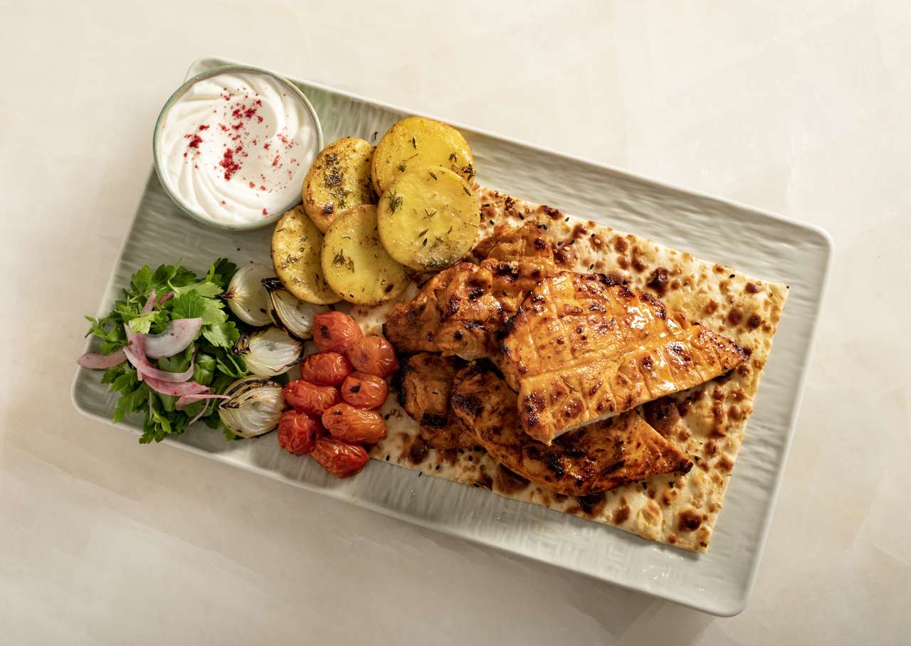 نصف فروج على الفحم