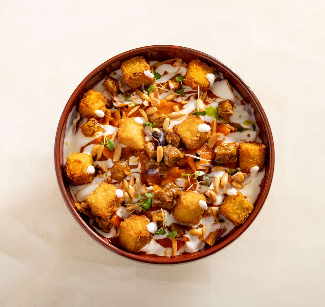 فتة لحمة بالباذنجان